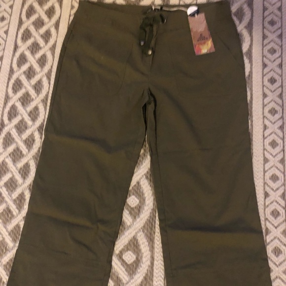 Pants - Picture 3 of 8